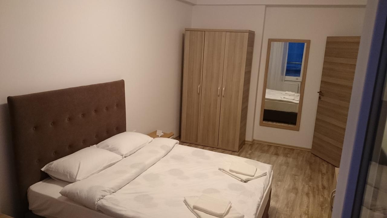 Oceana Summerland Apartment Mamaia Kültér fotó