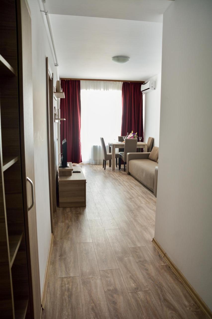 Oceana Summerland Apartment Mamaia Kültér fotó